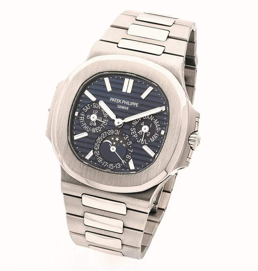 Patek Philippe Nautilus 5740/1G-001 40mm White gold Blue