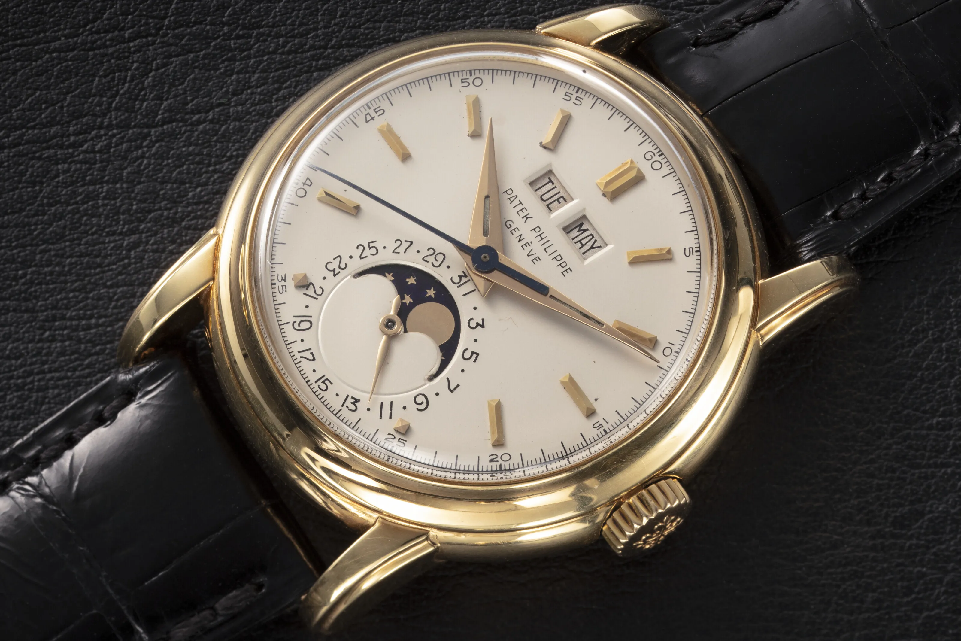 Patek Philippe Perpetual Calendar 2438/1 37mm Yellow gold Silvered