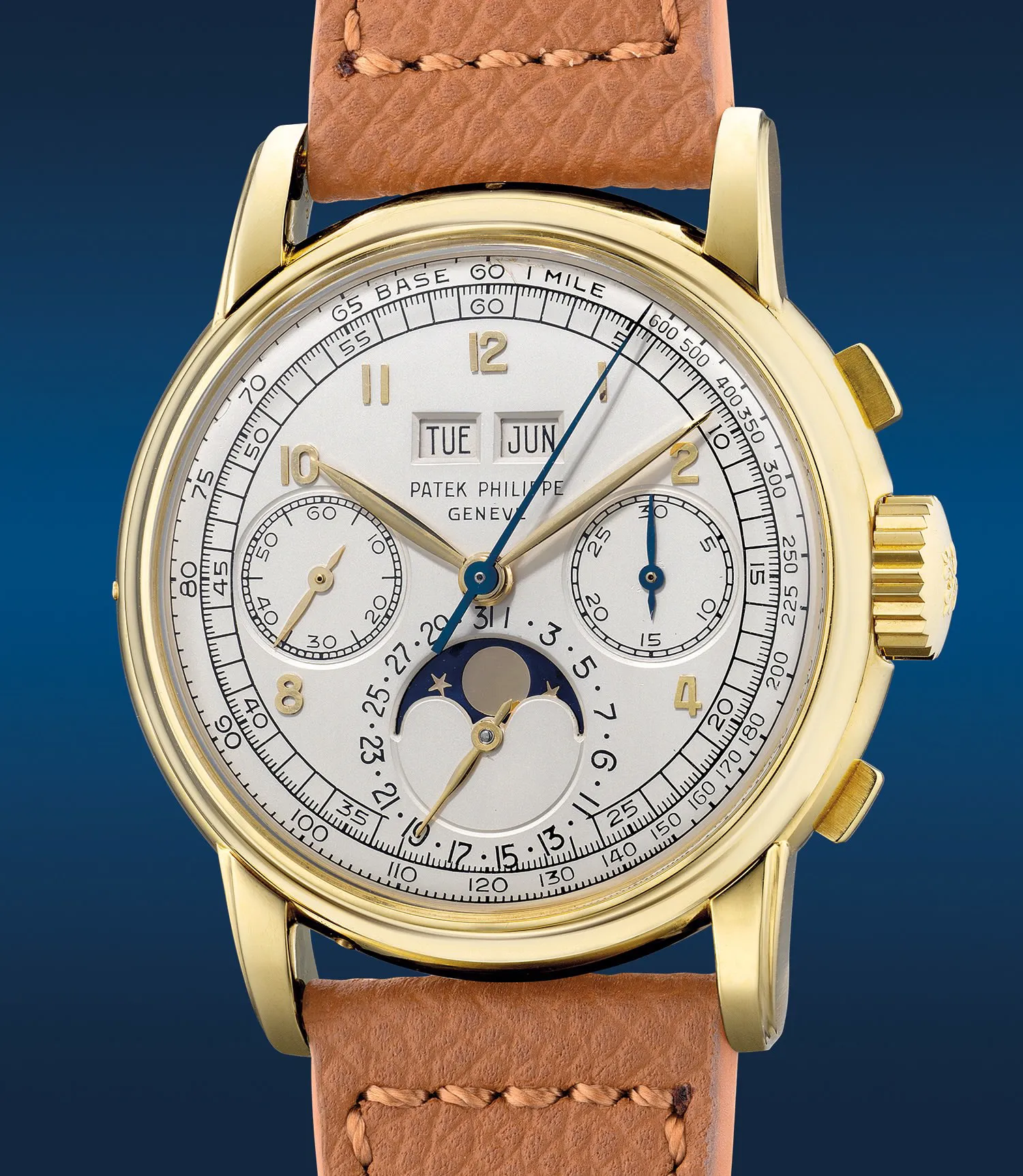 Patek Philippe Perpetual Calendar Chronograph 2499 37.5mm Yellow gold White