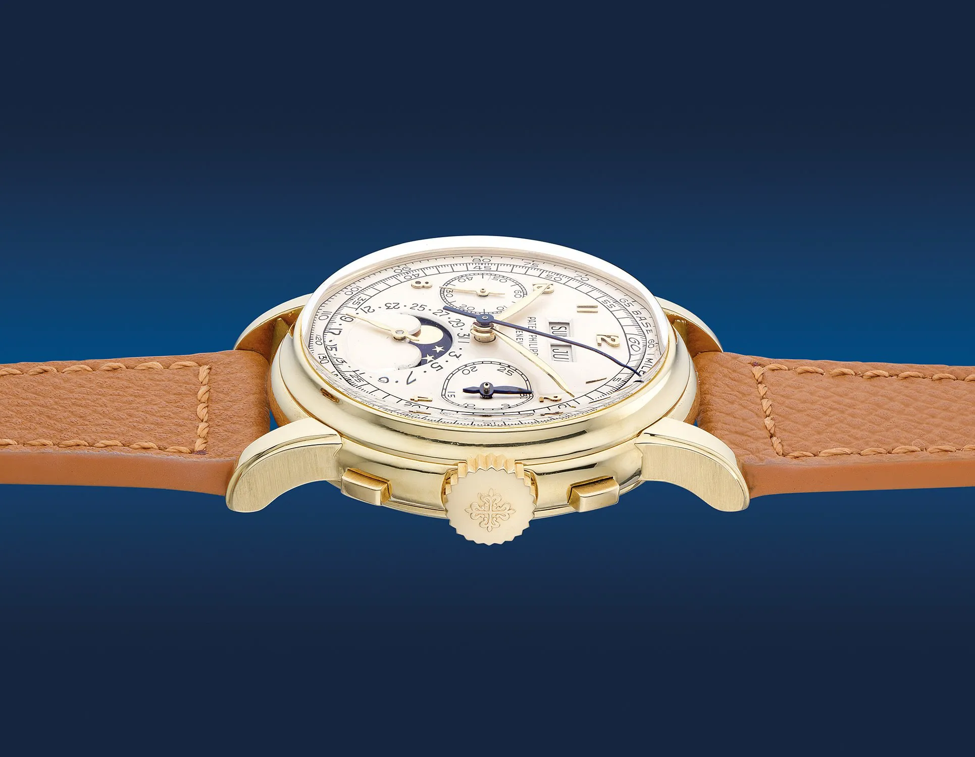 Patek Philippe Perpetual Calendar Chronograph 2499 37.5mm Yellow gold White 9