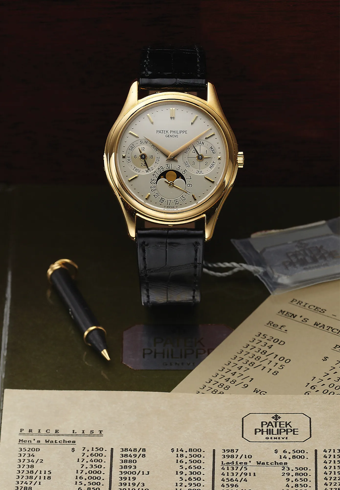 Patek Philippe 3940J 36mm Yellow gold Silver