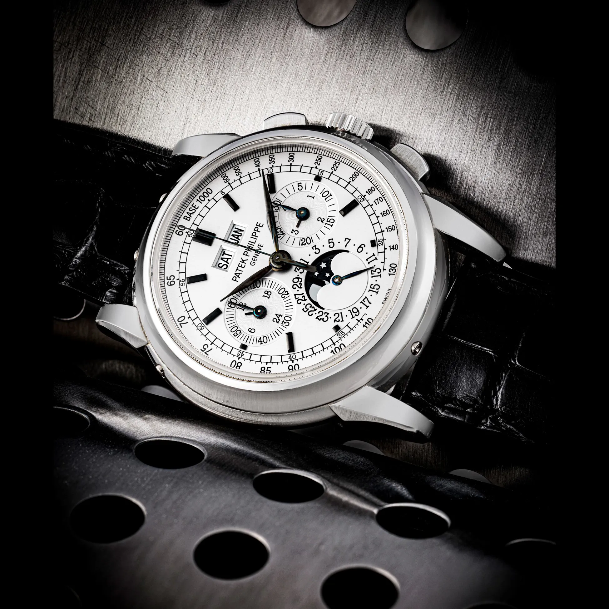 Patek Philippe Perpetual Calendar Chronograph 5970G 40mm White gold Silver