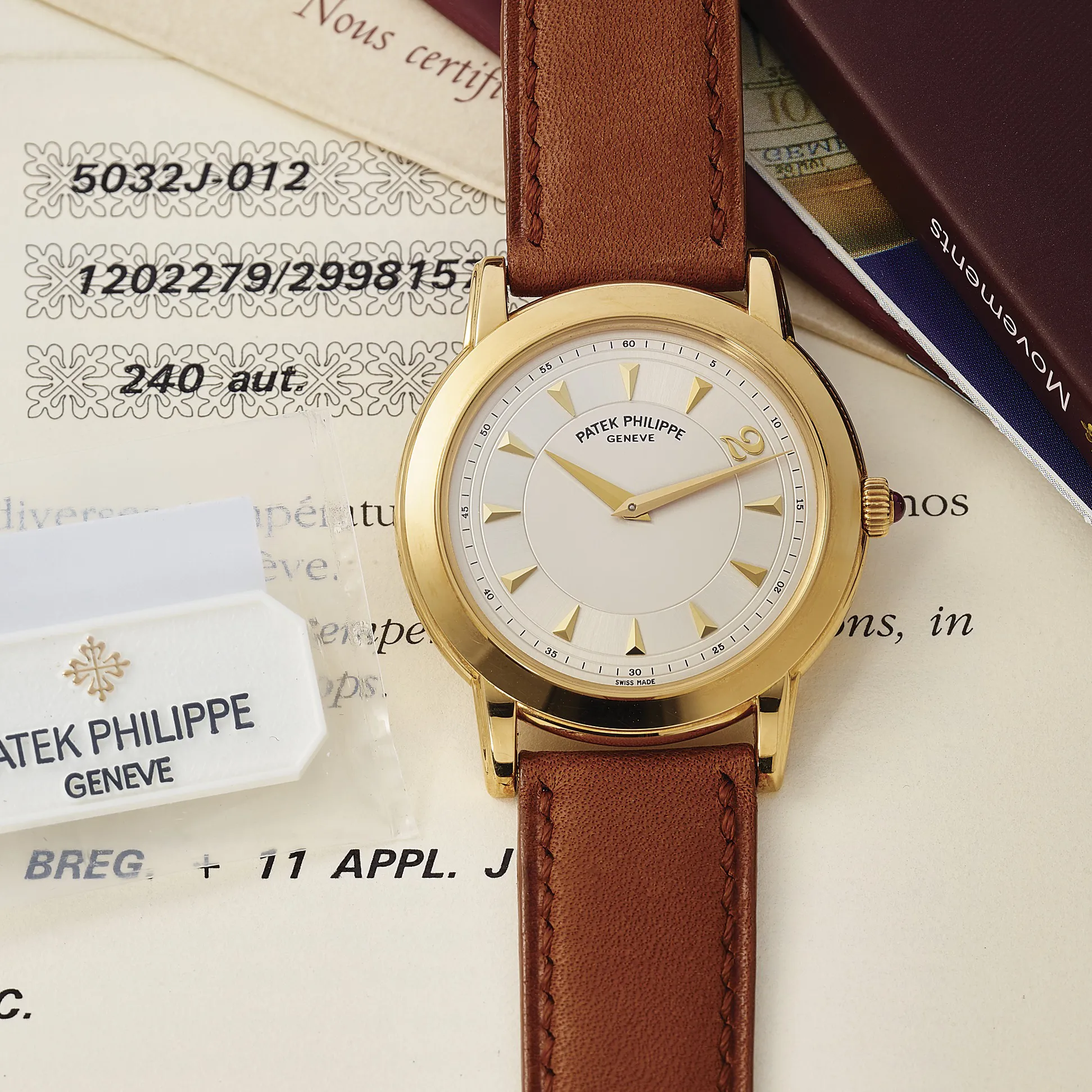 Patek Philippe 5032 36mm Yellow gold White