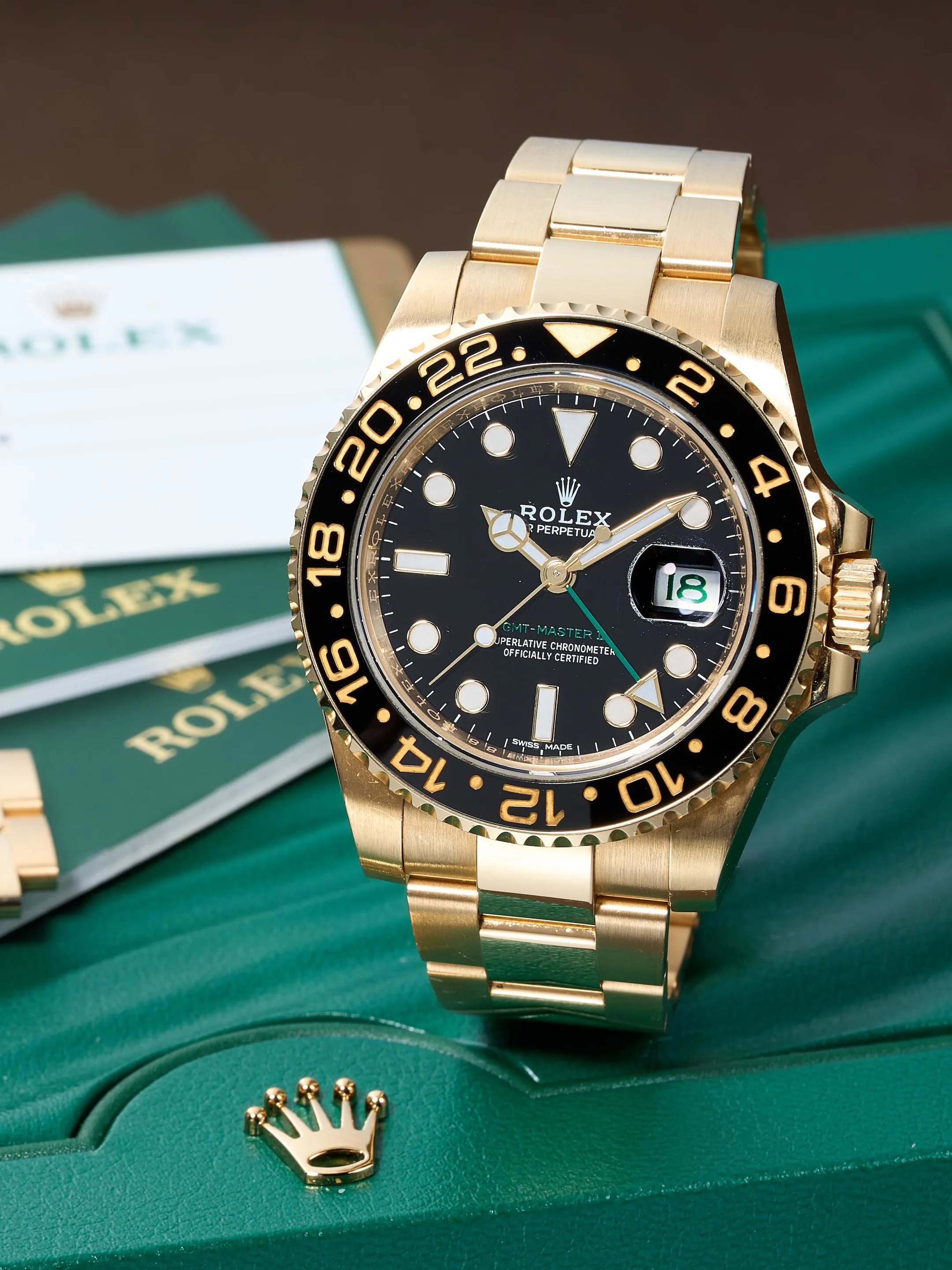 Rolex GMT-Master II 116718LN 40mm Yellow gold Black