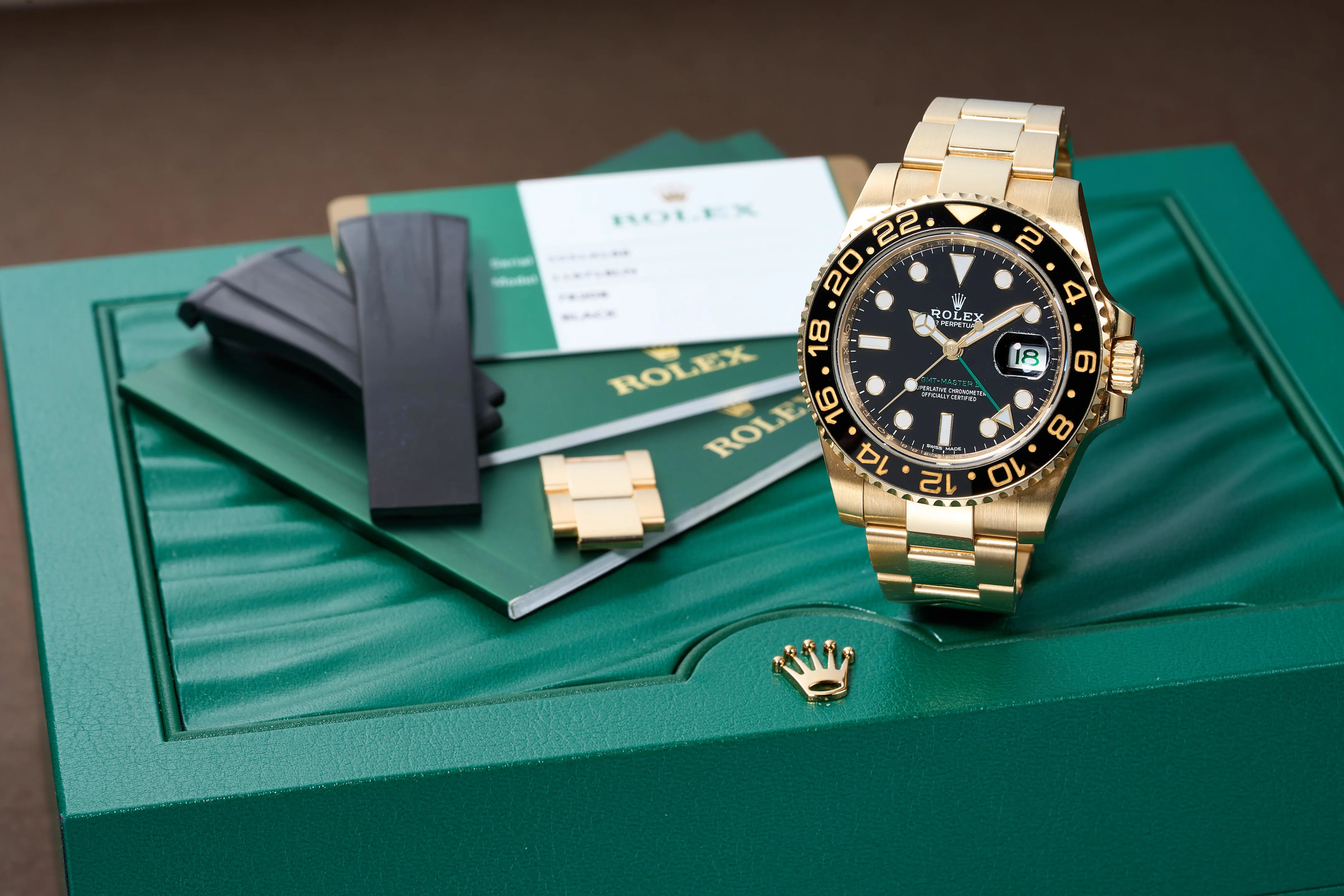 Rolex GMT-Master II 116718LN 40mm Yellow gold Black 1