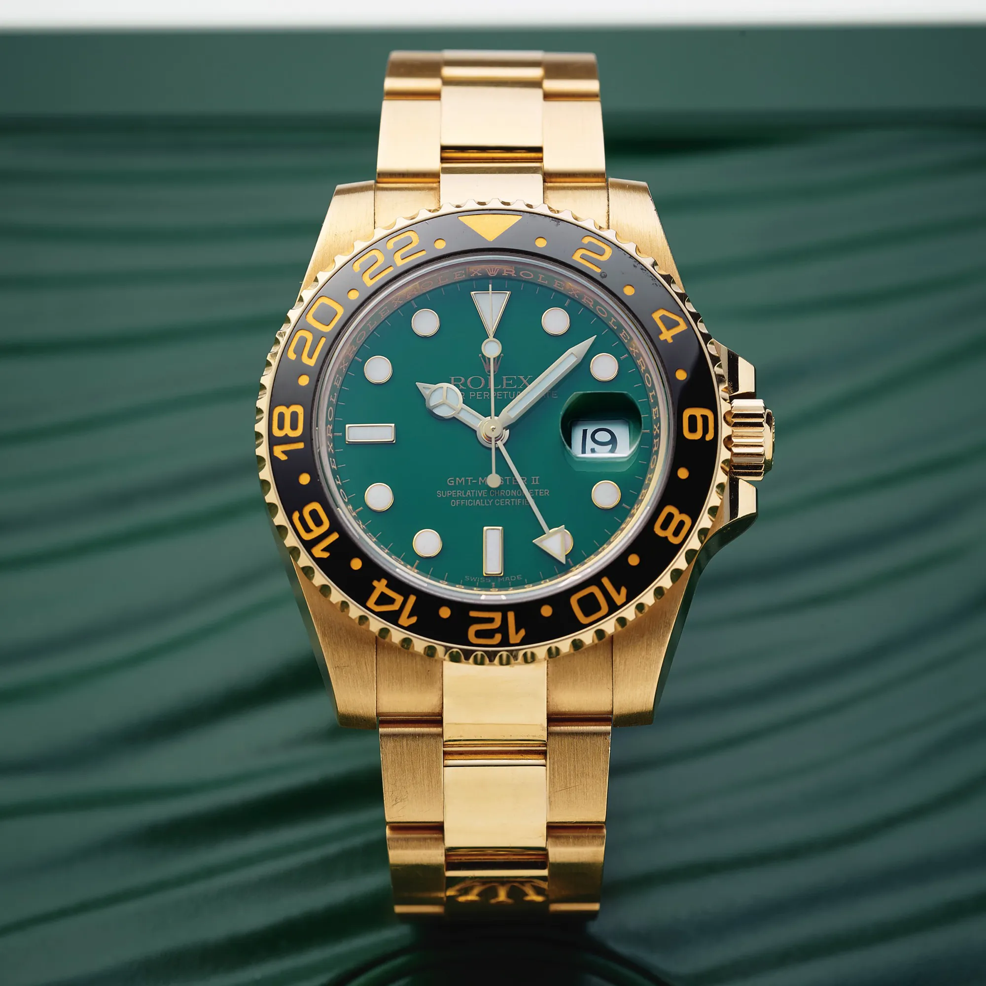 Rolex GMT-Master II 116718 40mm Yellow gold Green