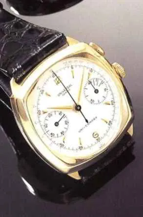 Universal Genève Compax 34mm Yellow gold Silver