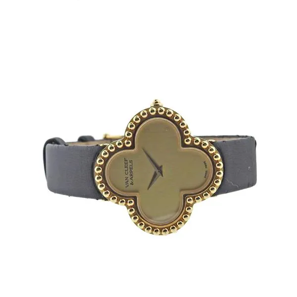 Van Cleef & Arpels Alhambra 136374 30mm Yellow gold Gold 4