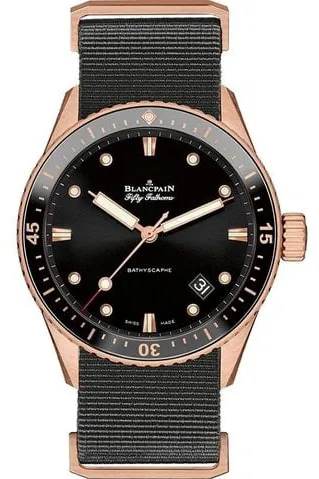 Blancpain Fifty Fathoms 5000-36S30-NAB A 43mm Black