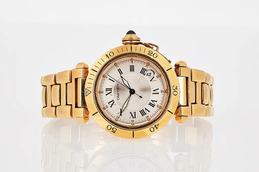 Cartier Pasha 1021 38mm Yellow gold Silver