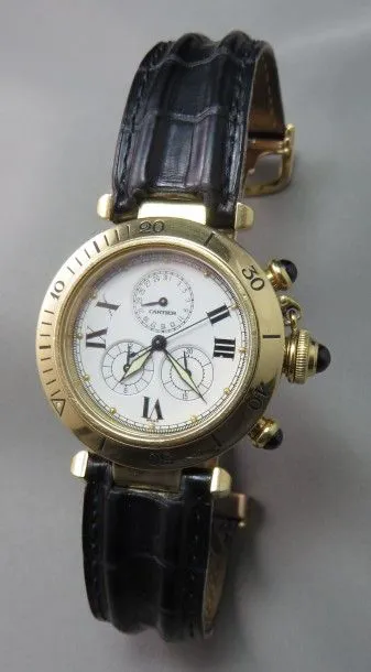 Cartier Pasha 1353-1 35mm Yellow gold White