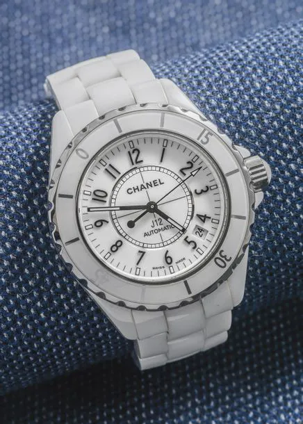 Chanel J12 H0970 38mm Ceramic and Stainless steel White