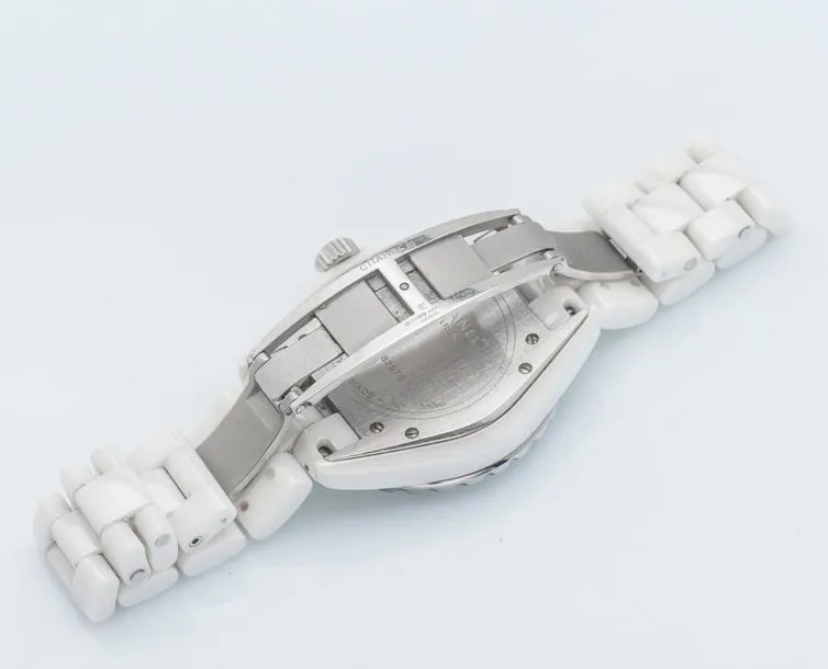 Chanel J12 H0970 38mm Ceramic and Stainless steel White 3