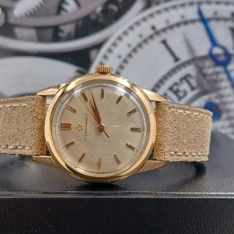 Eterna Eterna-Matic 32mm Yellow gold Champagne