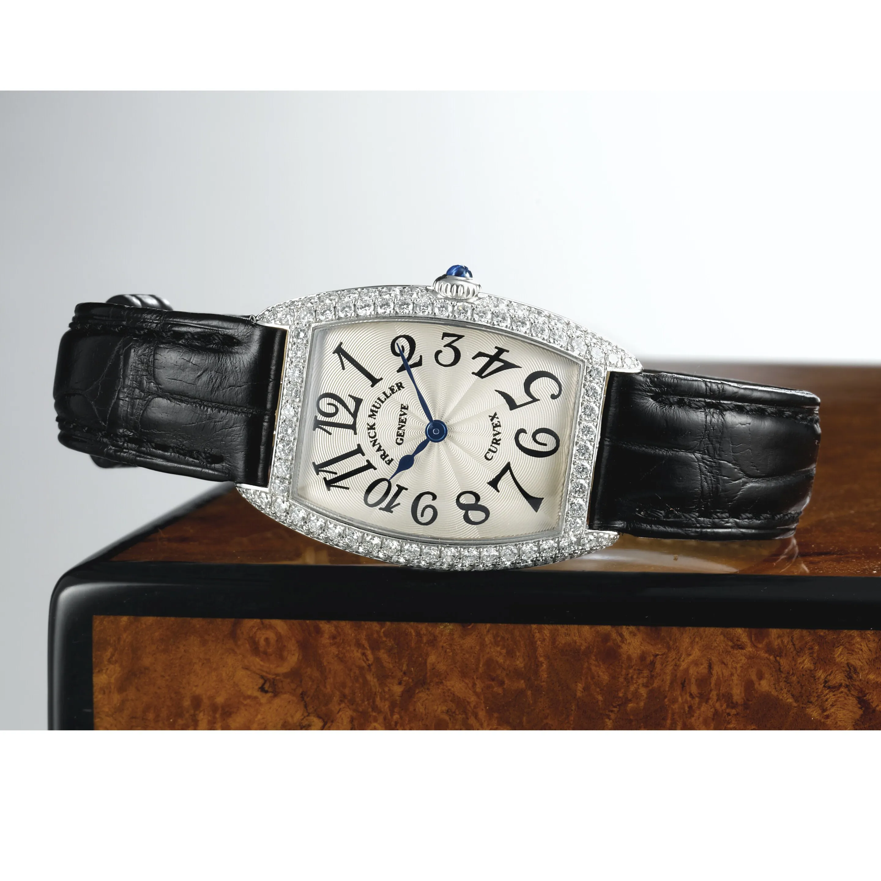 Franck Muller 1752 28mm White gold Silver