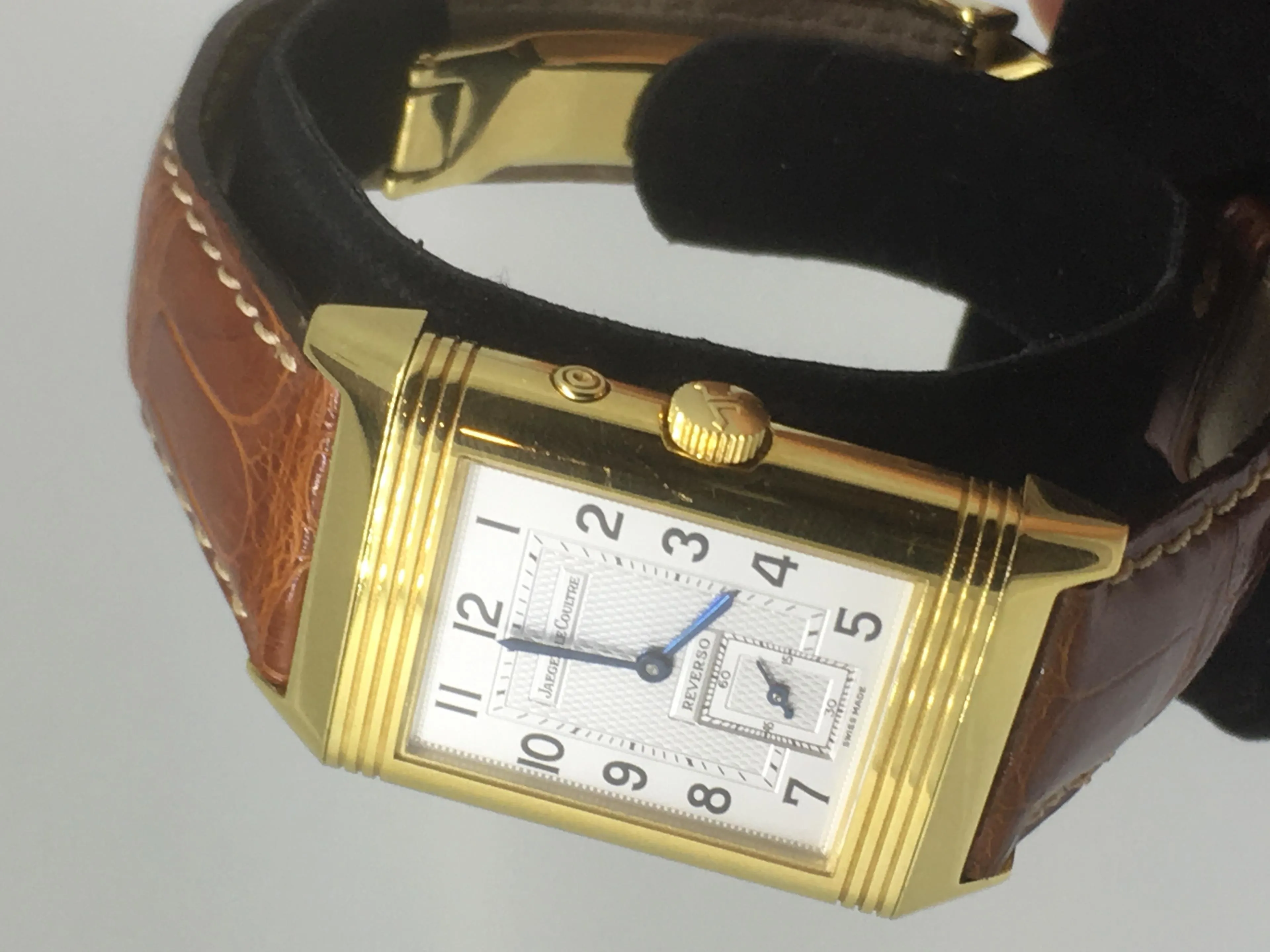 Jaeger-LeCoultre Reverso 270.1.54 36mm Yellow gold Silvered 4