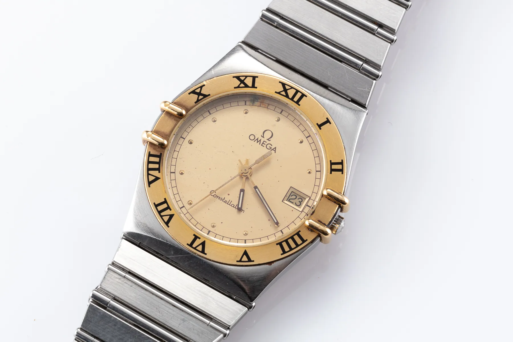 Omega Constellation 396.1070 35mm Yellow gold Beige