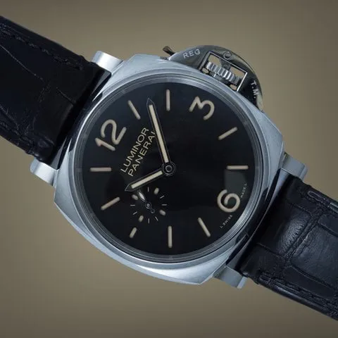 Panerai Luminor Due PAM 00676 42mm Stainless steel Black