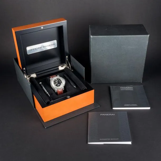 Panerai Luminor Marina Automatic PAM 00048 40mm Stainless steel Black