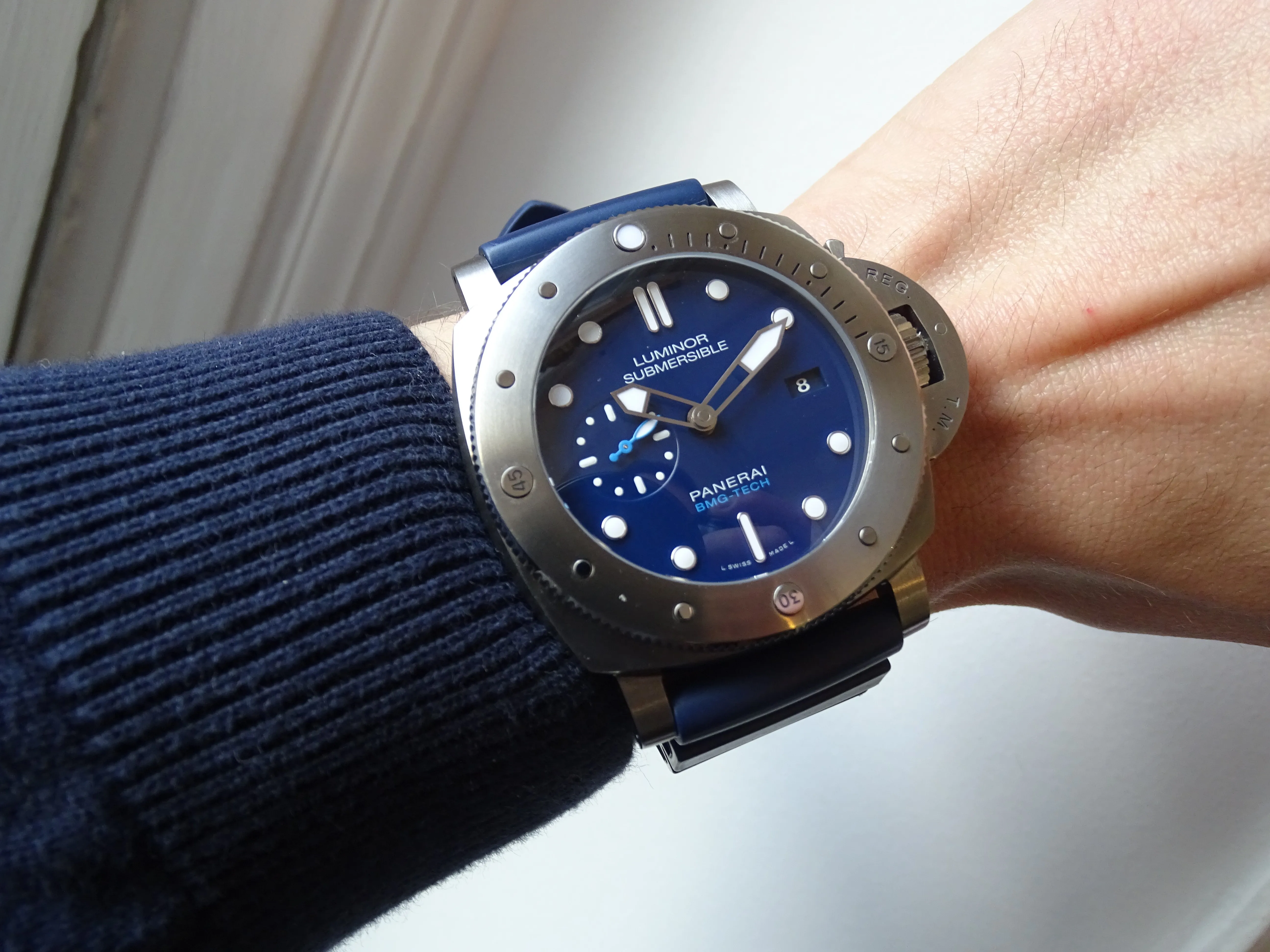 Panerai Submersible PAM 00692 47mm Titanium Blue 1