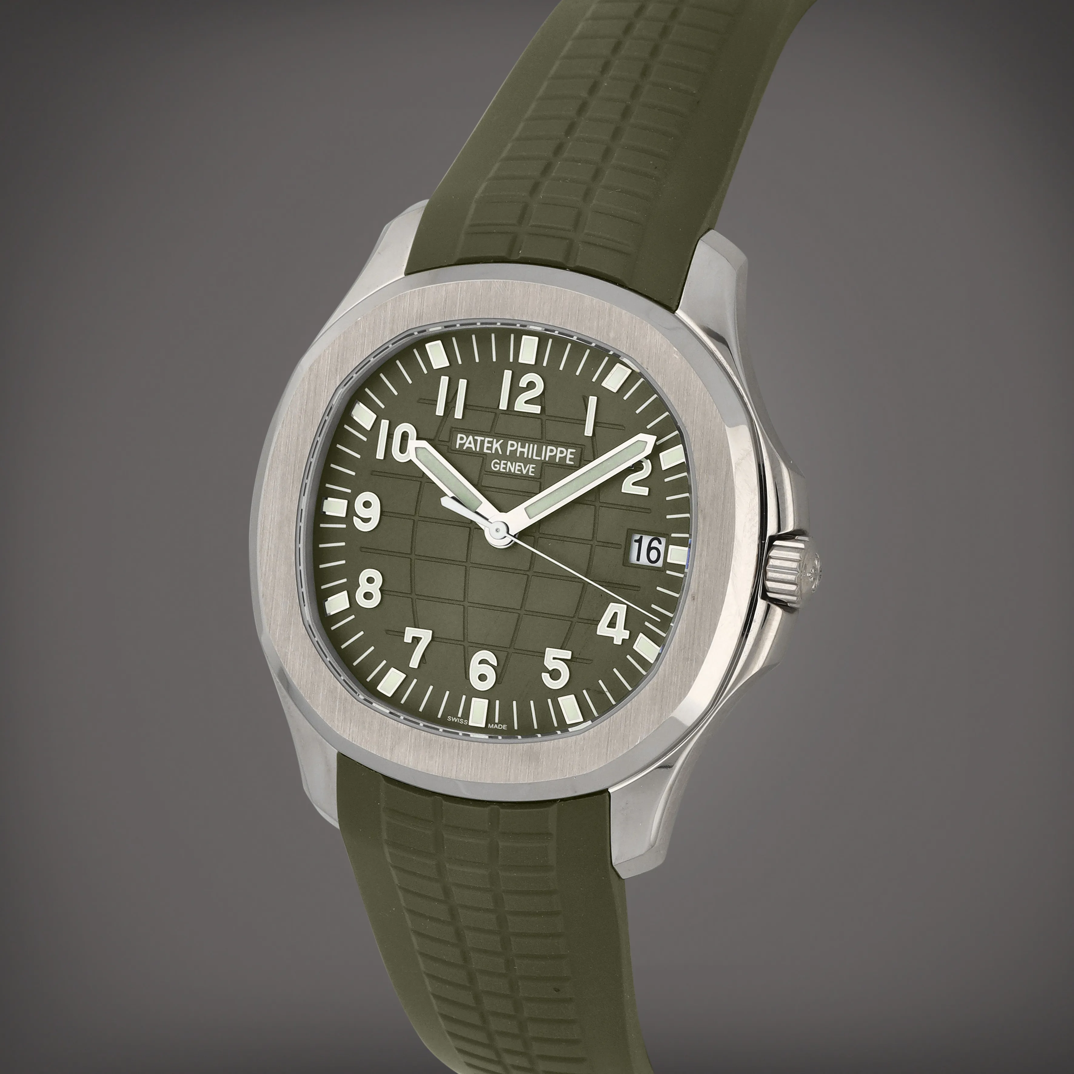 Patek Philippe Aquanaut 5168G 42.2mm White gold Green