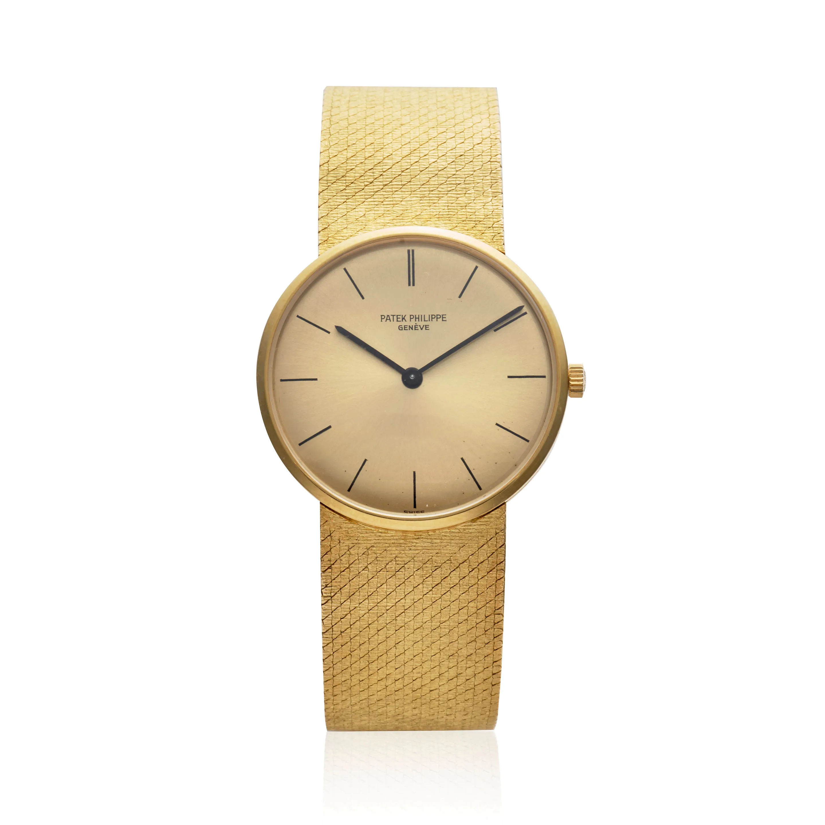 Patek Philippe Calatrava 3513 30mm Yellow gold Champagne