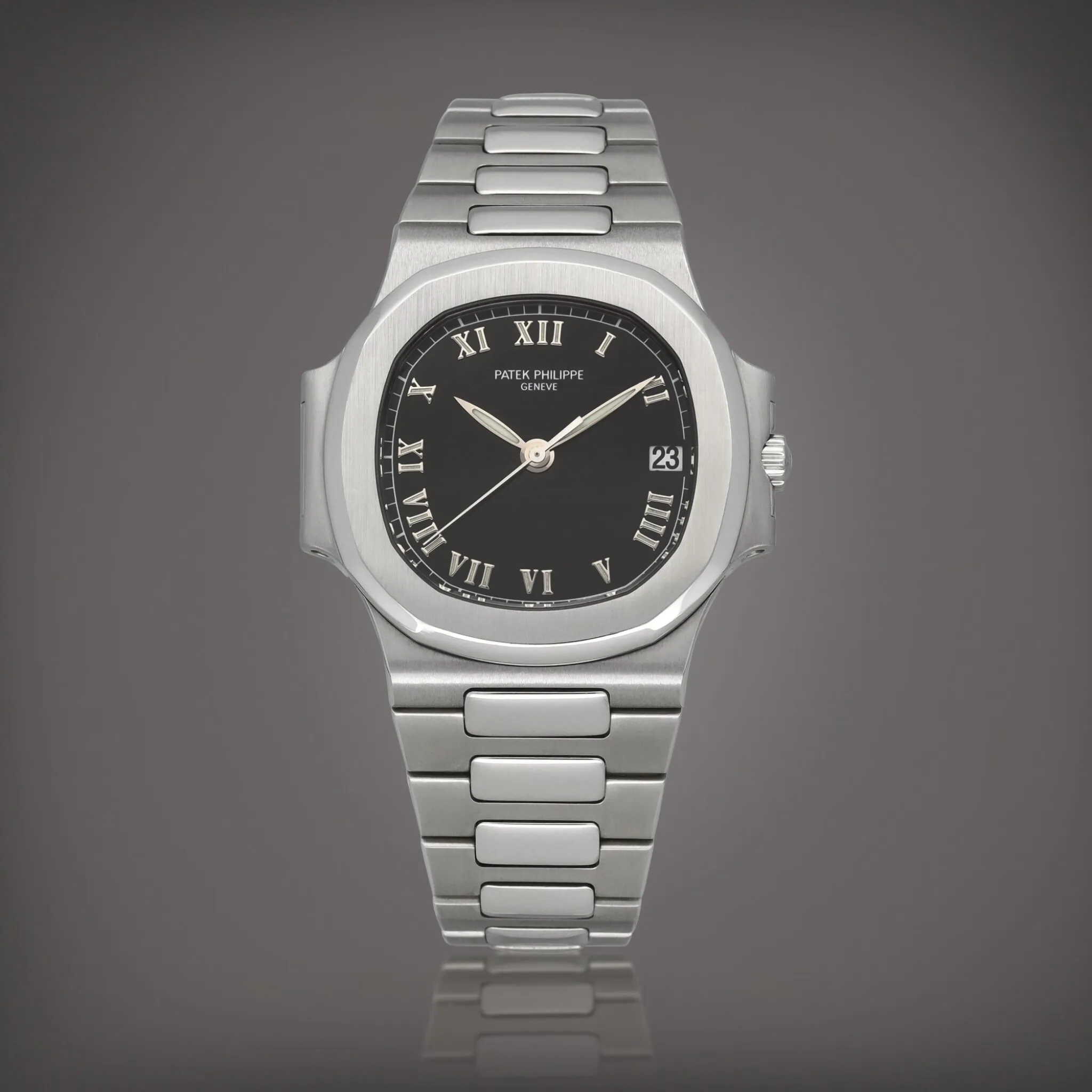 Patek Philippe Nautilus 3800/1A 35mm Stainless steel Black 1