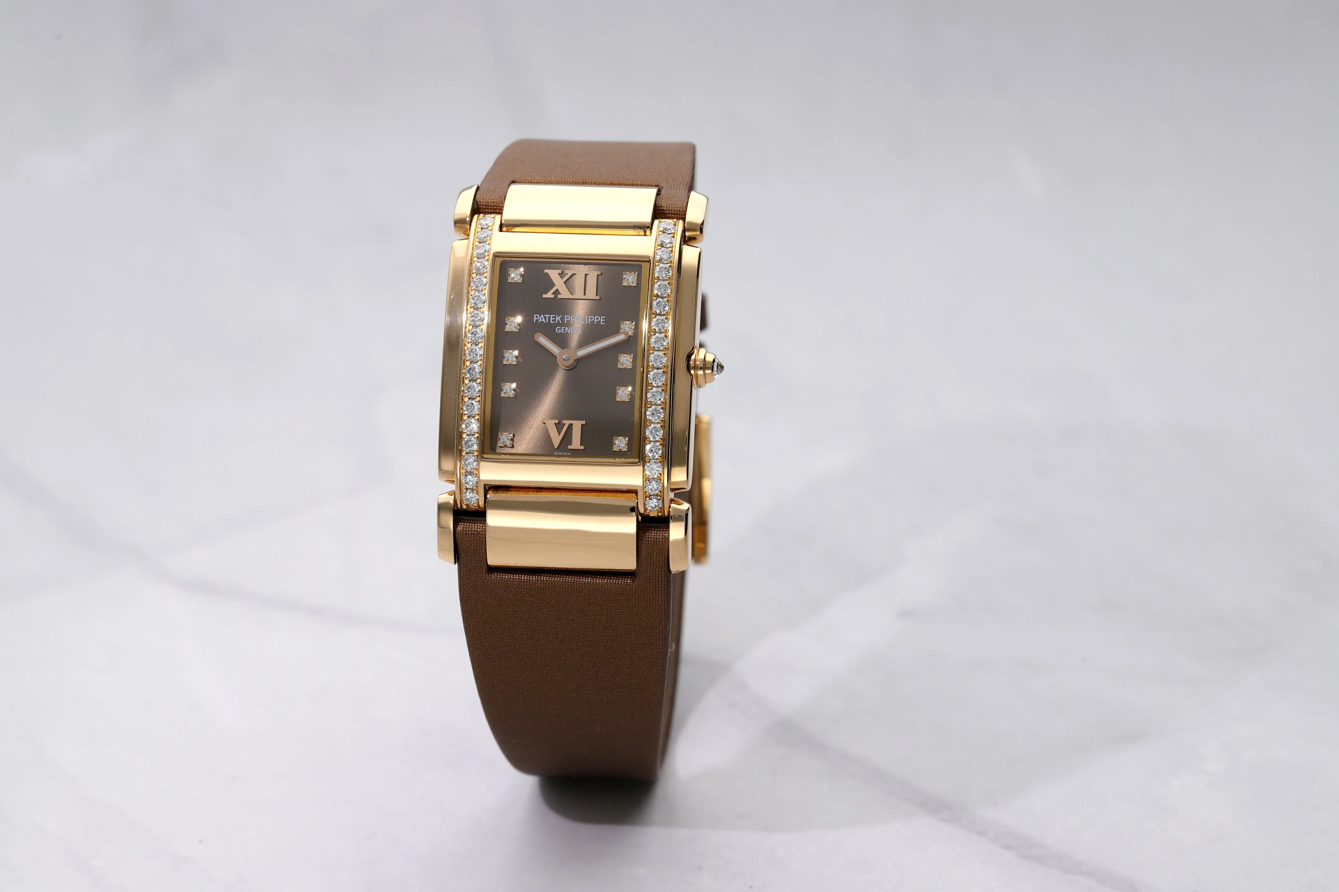 Patek Philippe Twenty~4 4920 25mm Rose gold Brown 2