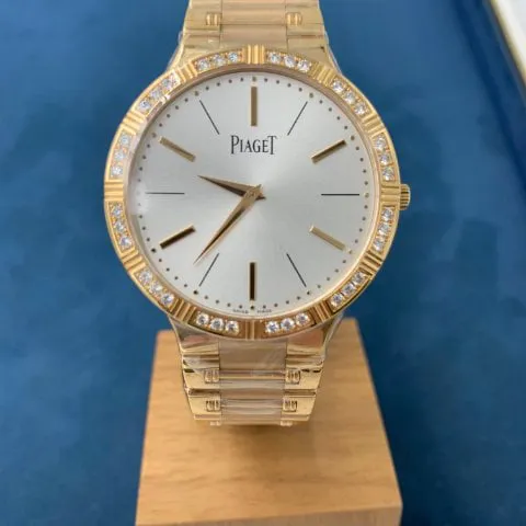 Piaget Dancer G0A38056 38mm Rose gold Silver