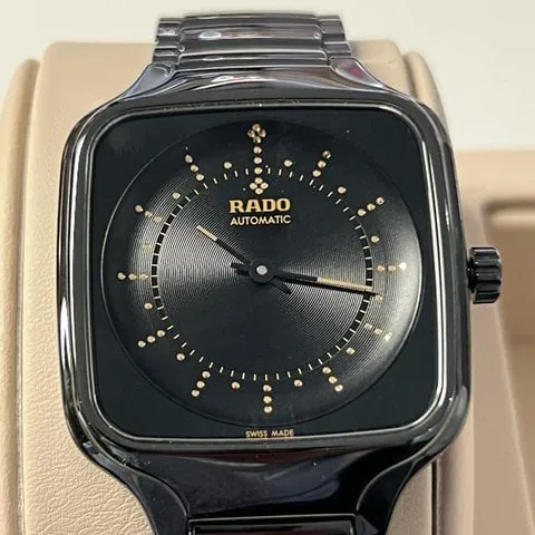 Rado True R27078152 38mm Ceramic Black