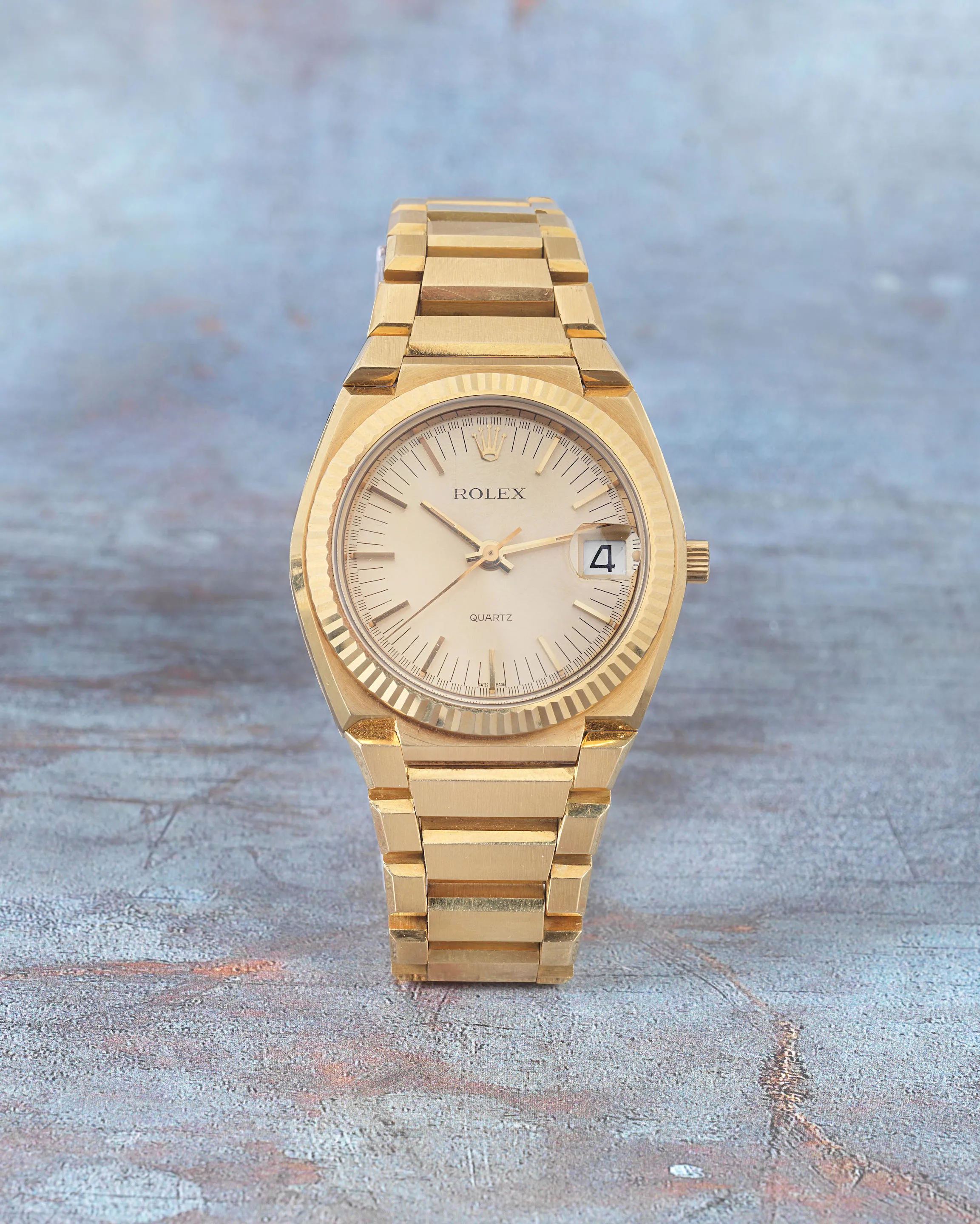 Rolex 5100, No.416 40mm Yellow gold Champagne