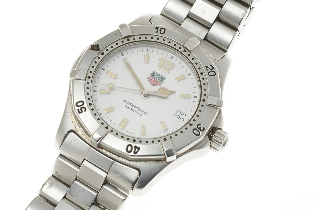 TAG Heuer WK1111 42mm Stainless steel White