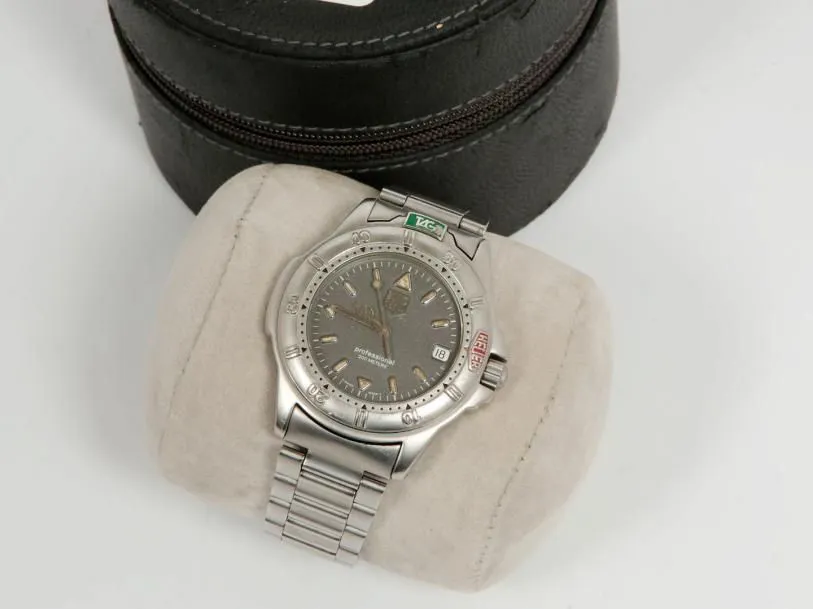 TAG Heuer Professional nullmm Stainless steel Gray