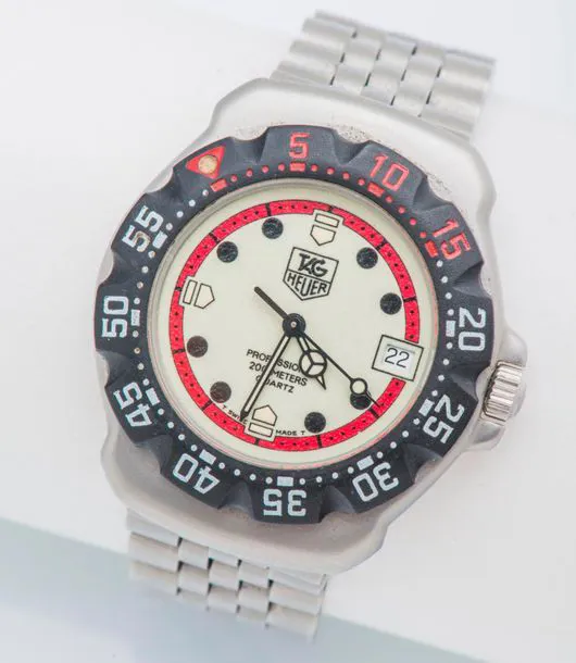 TAG Heuer Professional 33mm Stainless steel Cream
