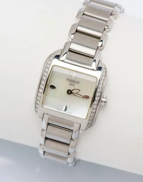 Tissot T-Wave 24mm Stainless steel Mother-of-pearl