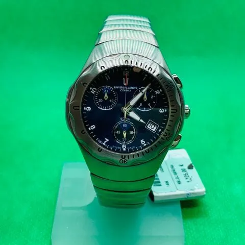 Universal Genève Compax 853.830 35mm Stainless steel Blue