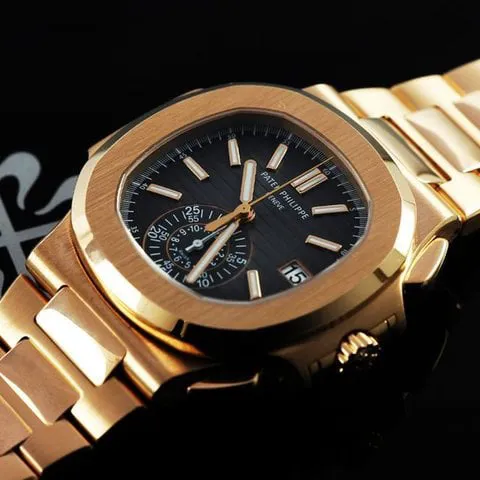 Patek Philippe Nautilus 5980/1R-001 40.5mm Rose gold Black