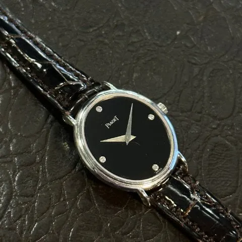 Piaget 9822 24mm White gold Black