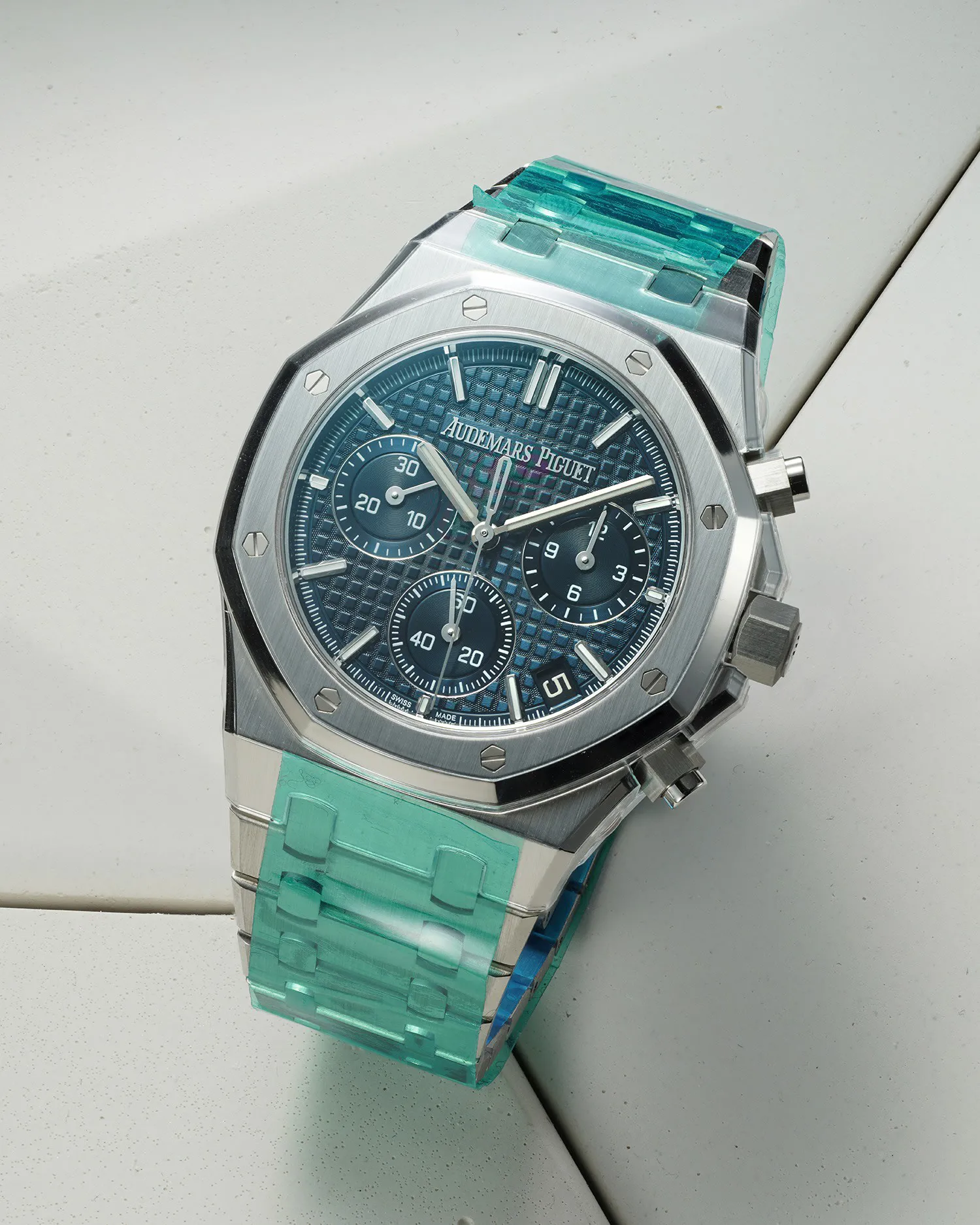 Audemars Piguet Royal Oak 26240ST.OO.1320ST.01 41mm Stainless steel Blue