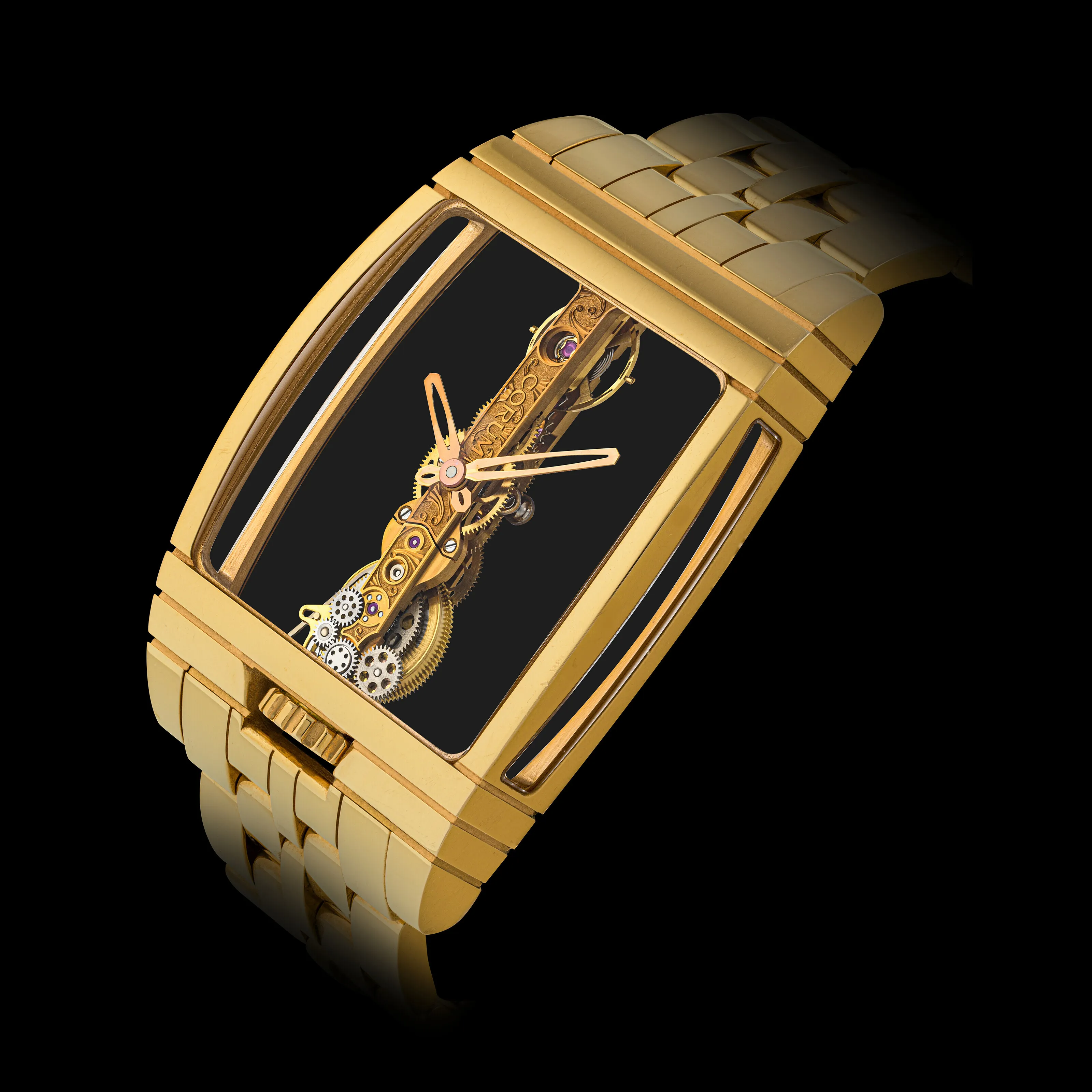 Corum Golden Bridge 113.550.55 32mm Rose gold Champagne