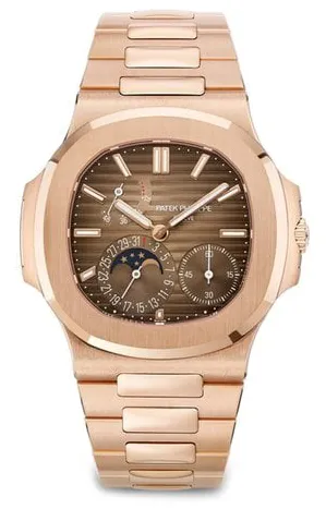 Patek Philippe Nautilus 5712/1R-001 40mm Rose gold Brown