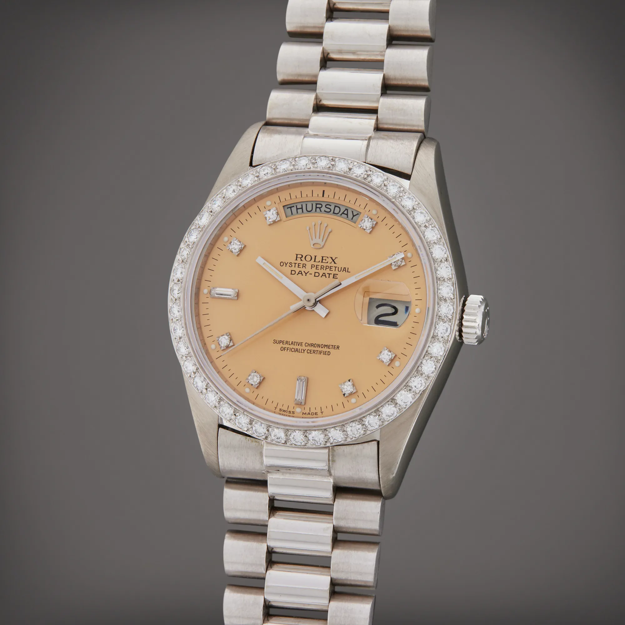 Rolex Day-Date 36 18049 36mm White gold Salmon