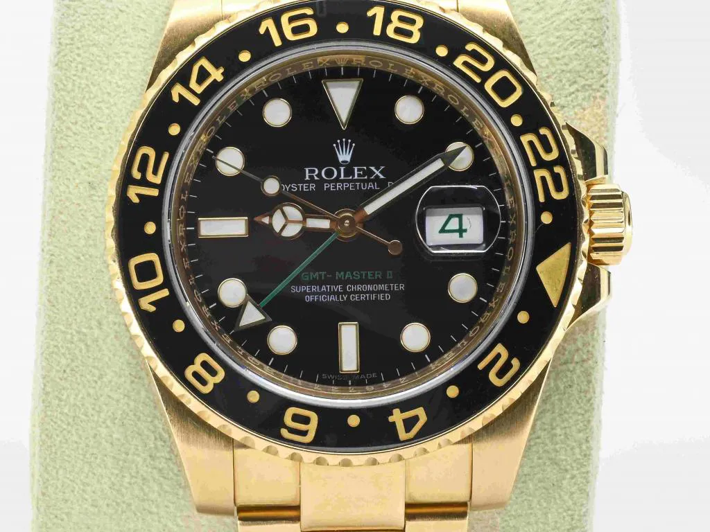 Rolex GMT-Master II 116718LN 40mm Yellow gold Black