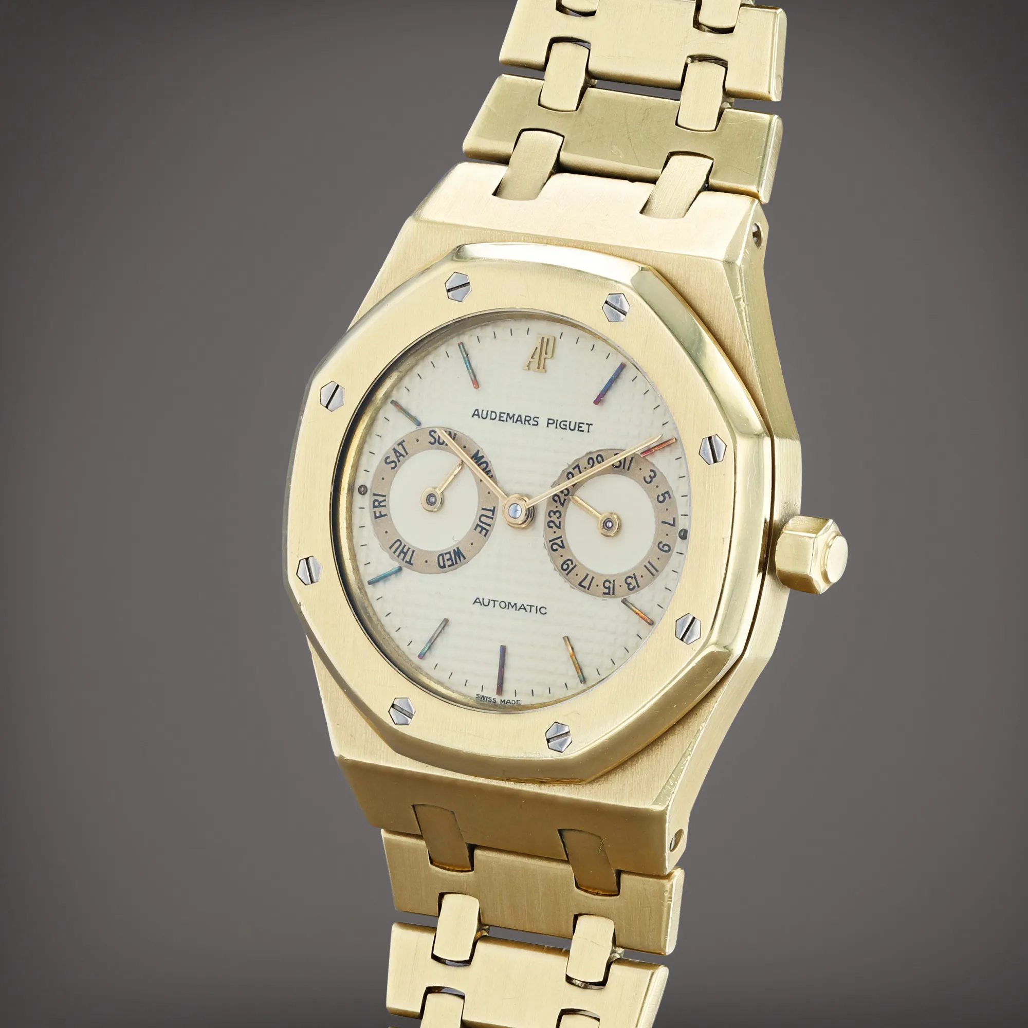 Audemars Piguet Royal Oak 25572 36mm Yellow gold Gilt 1