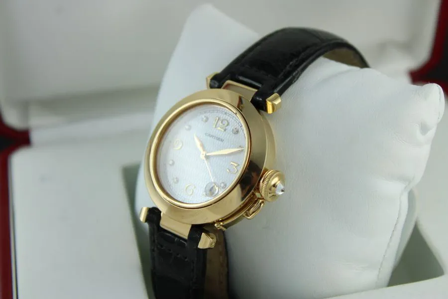 Cartier Pasha 1035 36mm Yellow gold Mother-of-pearl 1