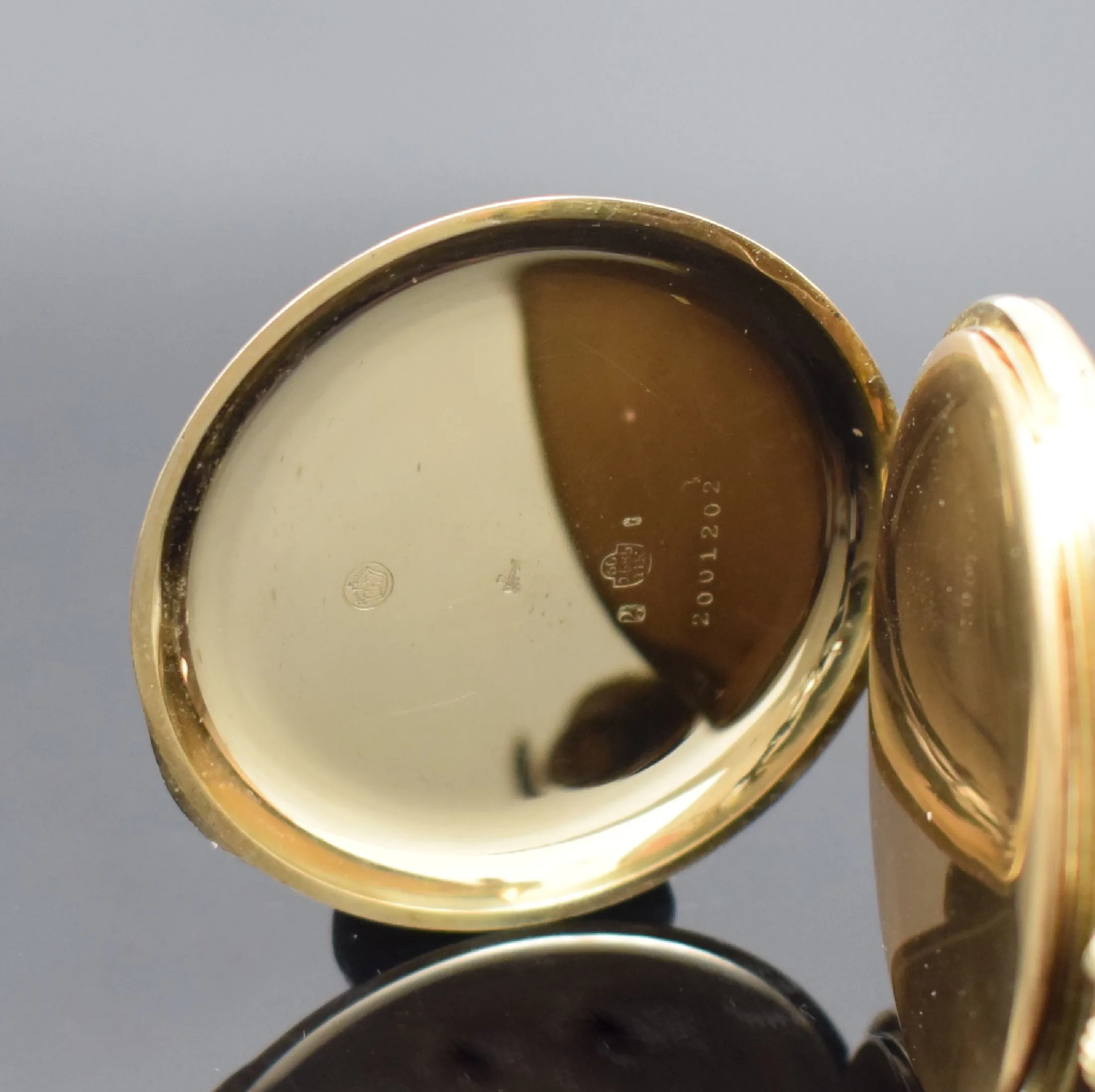 Moeris 52mm Yellow gold Gilt dial 3