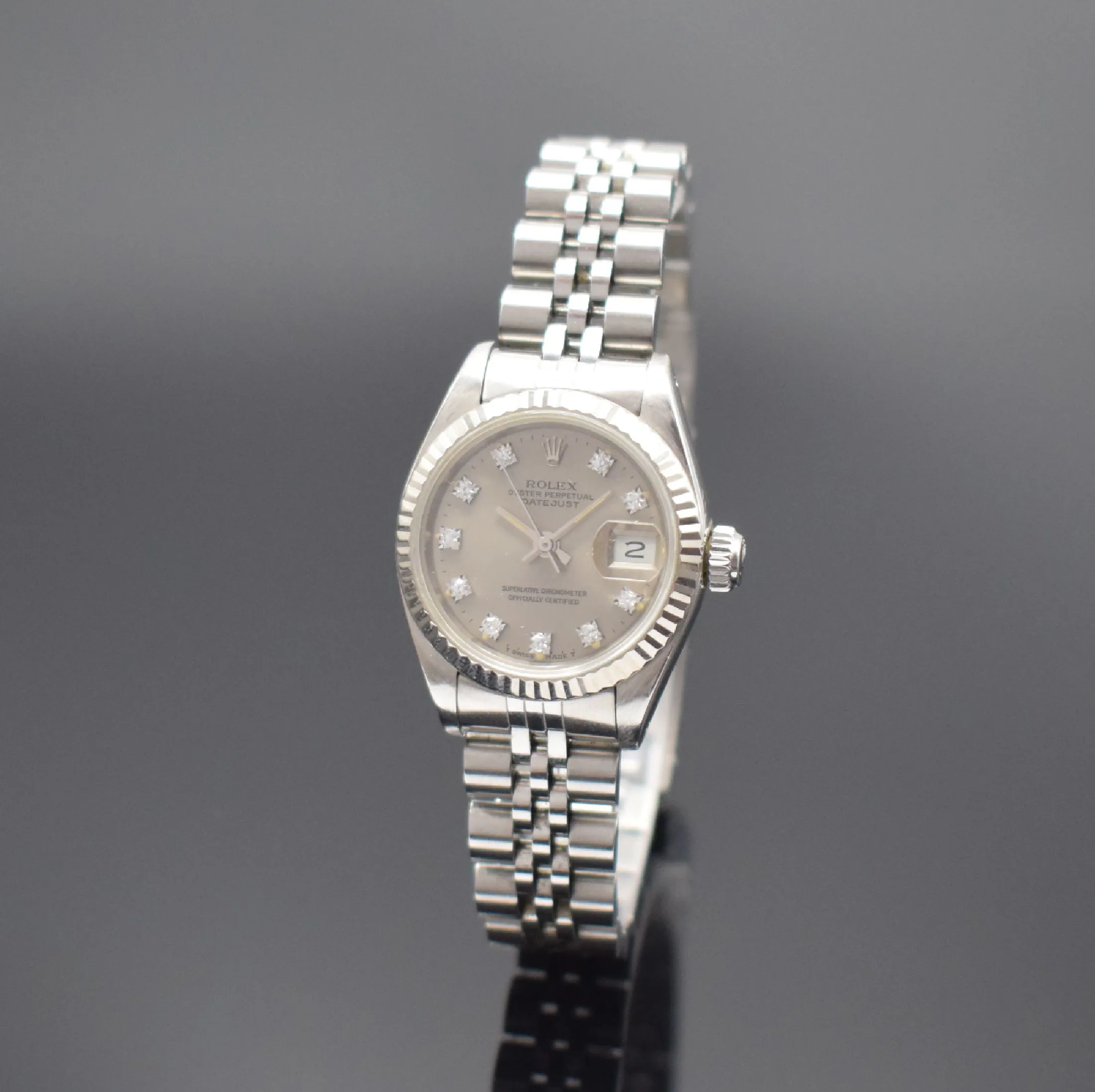 Rolex Lady-Datejust 69174 26mm Stainless steel Silver