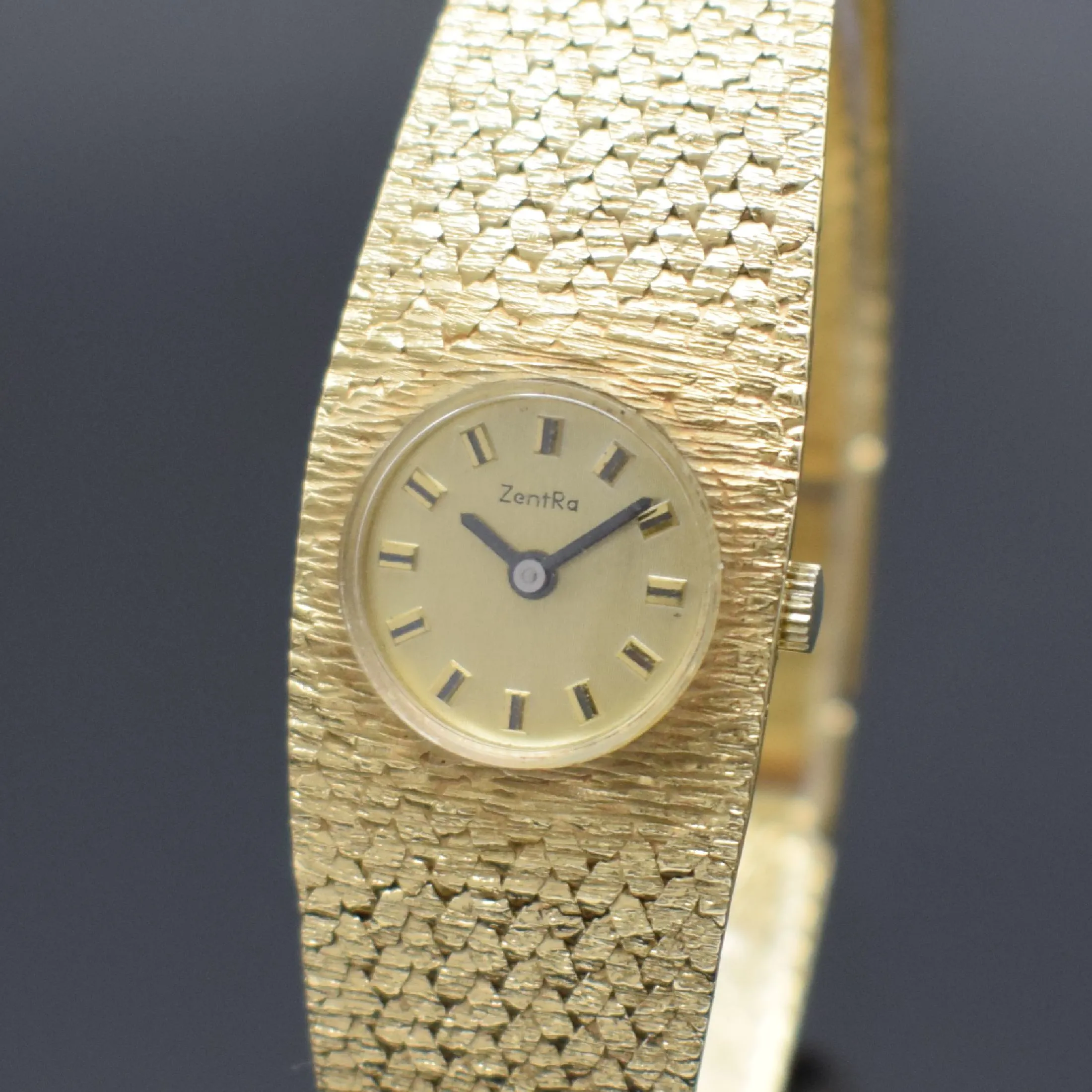 ZentRa 19mm Yellow gold Champagne 1