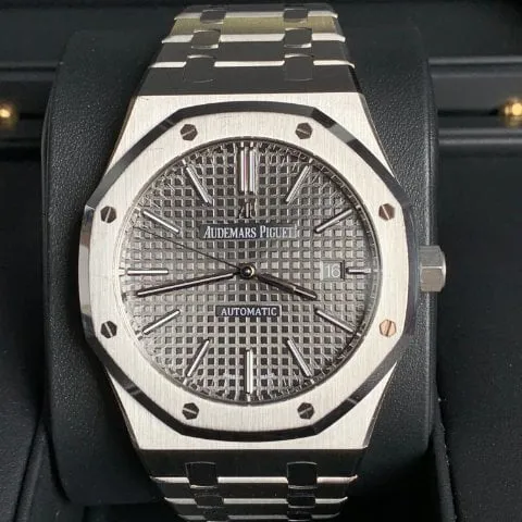 Audemars Piguet Royal Oak 15400ST.OO.1220ST.04 41mm Steel Grey