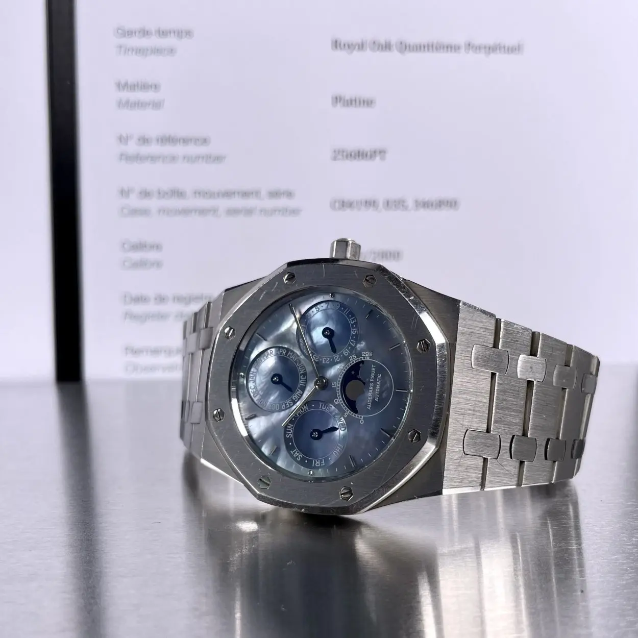 Audemars Piguet Royal Oak 25686PT 39mm Platinum Mother-of-pearl 23